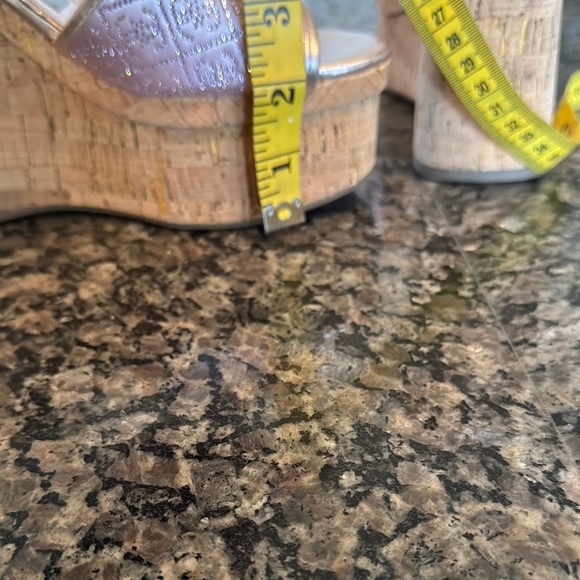 Guess Pink cork Wedge Sandals NWT - Picture 10 of 13